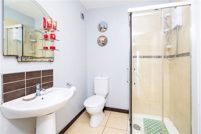 5 Crestfield Drive, Whitehall, Dublin 9