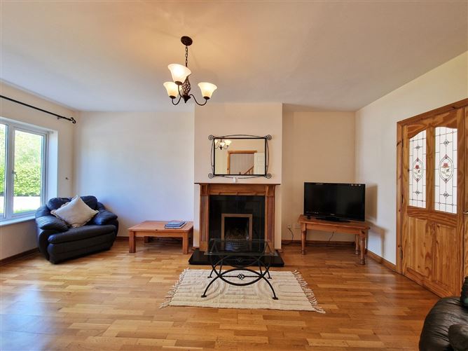 4 The Woods, Cappahard, Ennis, Co. Clare