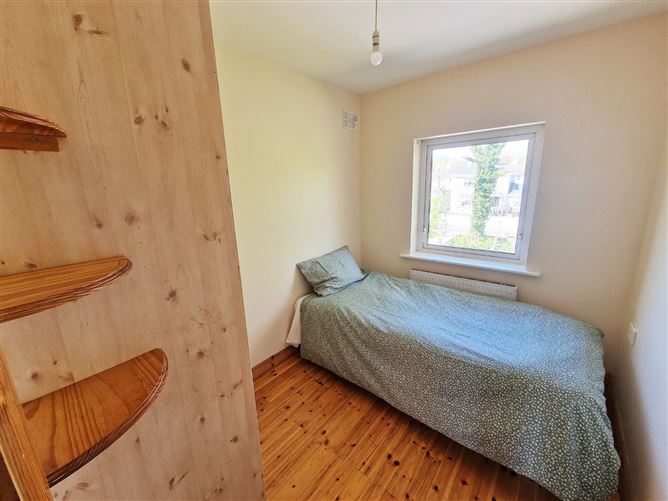 4 The Woods, Cappahard, Ennis, Co. Clare