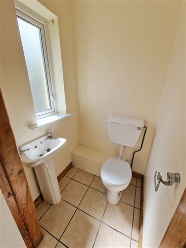 4 The Woods, Cappahard, Ennis, Co. Clare