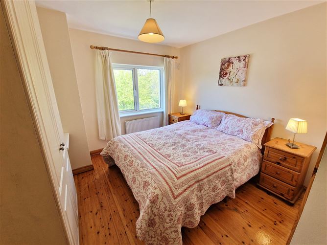 4 The Woods, Cappahard, Ennis, Co. Clare