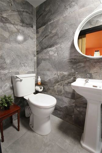 Georgias Gate,Errill