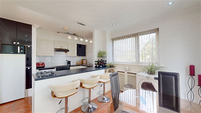 321 Castlecurragh Heath, Mulhuddart, Dublin 15