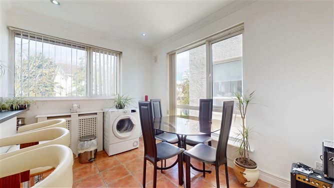 321 Castlecurragh Heath, Mulhuddart, Dublin 15