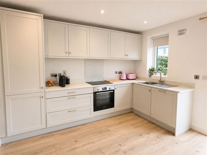 Photo 7 of 20 — 55 Castle Avenue, Hereford Park, Leixlip, Naas, Co. Kildare