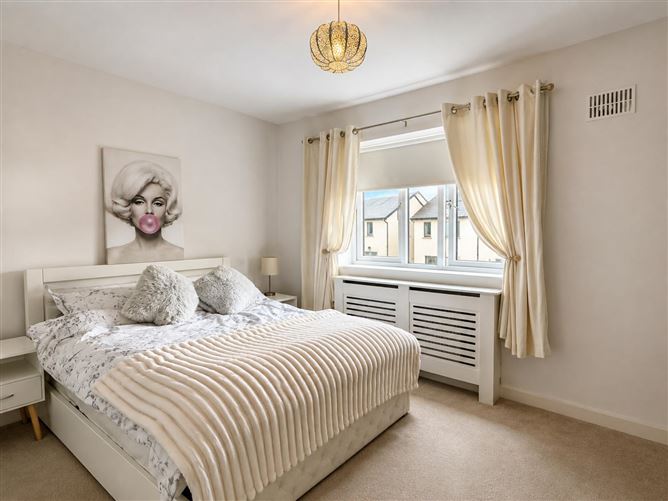 Photo 13 of 20 — 55 Castle Avenue, Hereford Park, Leixlip, Naas, Co. Kildare
