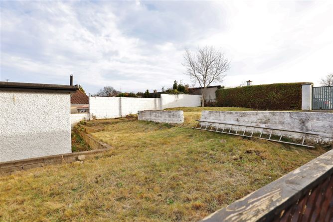 28 New Vale Cottages, Shankill, Dublin 18