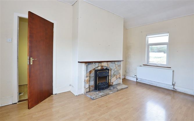 28 New Vale Cottages, Shankill, Dublin 18