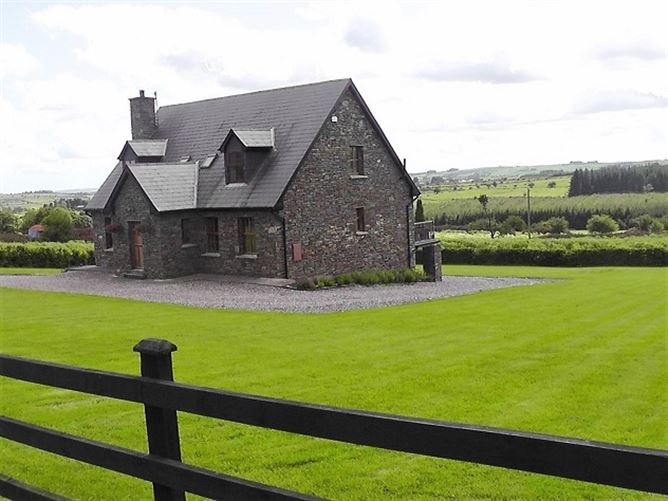 Knockavaddra, Bweeng, Co. Cork