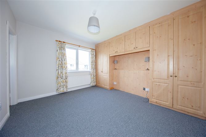 28 Hazelbury Park, Clonee, Dublin 15