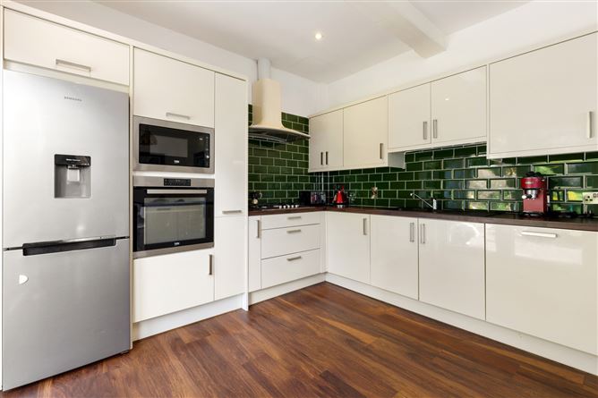 The Latches, 10 Kilteragh Drive, Foxrock, Dublin 18