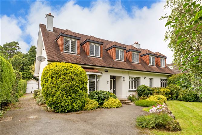 The Latches, 10 Kilteragh Drive, Foxrock, Dublin 18