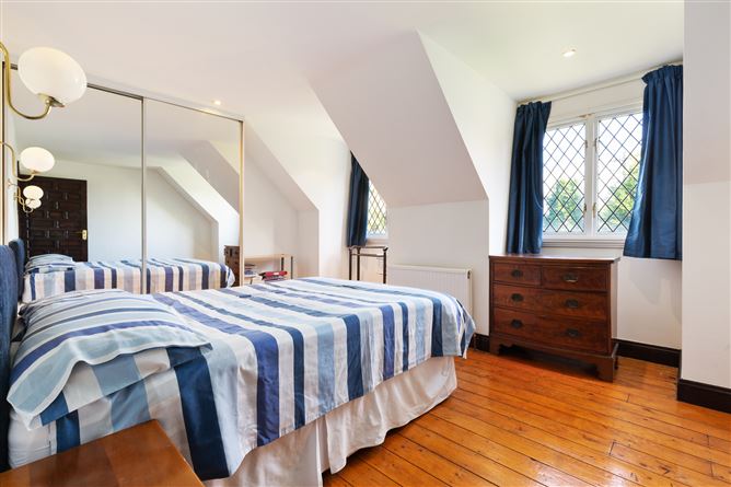 The Latches, 10 Kilteragh Drive, Foxrock, Dublin 18