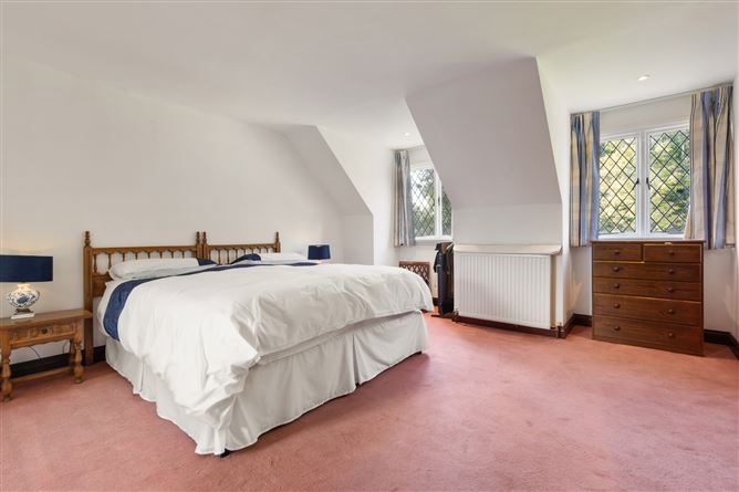 The Latches, 10 Kilteragh Drive, Foxrock, Dublin 18
