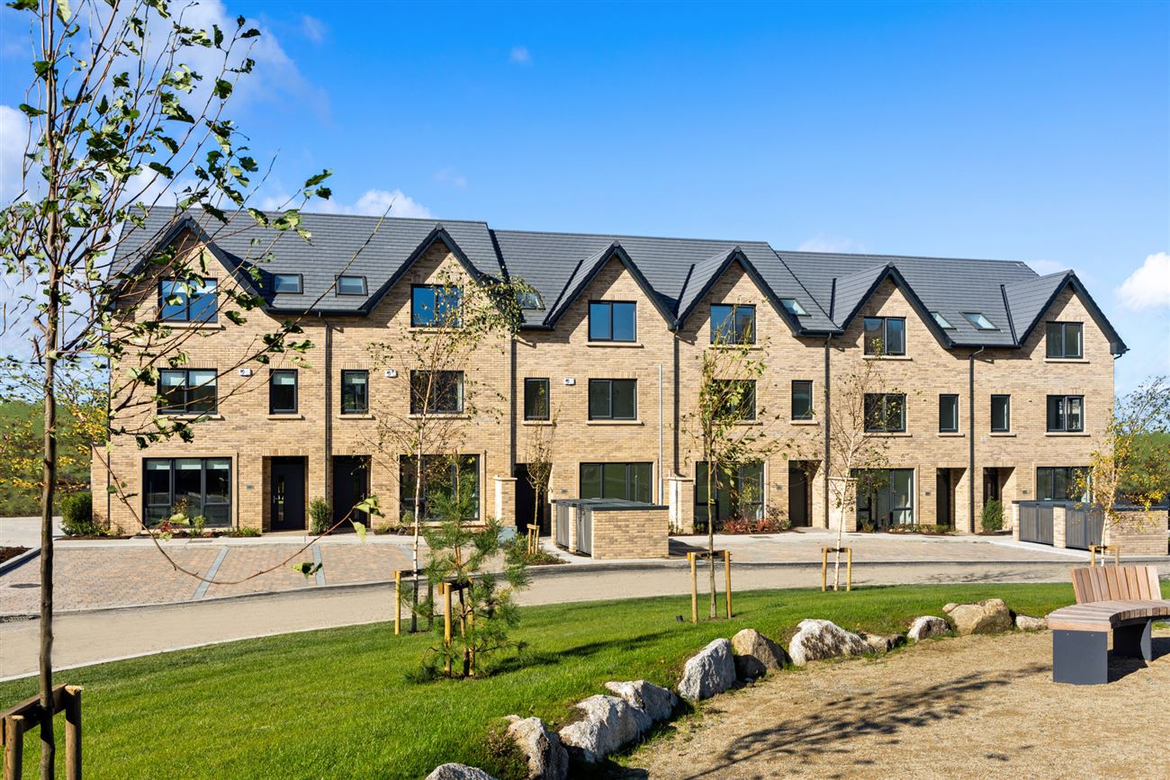 Glenamuck Manor, Glenamuck Road, Carrickmines, Dublin 18 Sherry