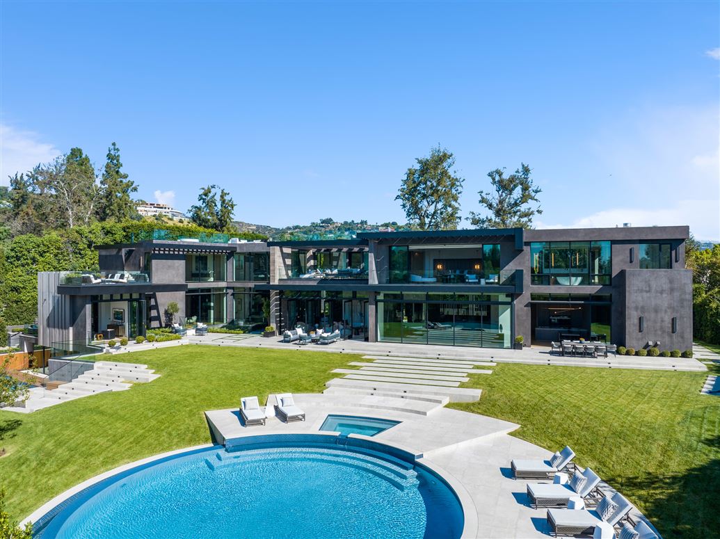 Bliss & Beauty,Los Angeles,California,USA