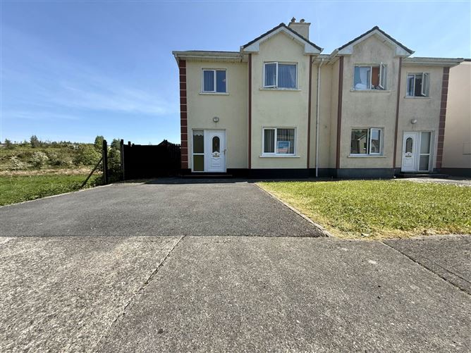 8 Sli Na Sruthan, Ballinlough, County Roscommon