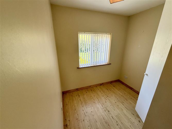 8 Sli Na Sruthan, Ballinlough, County Roscommon