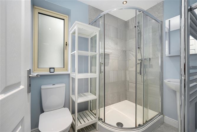 6 Croftwell, Schools Road, Rathcoole, Co. Dublin