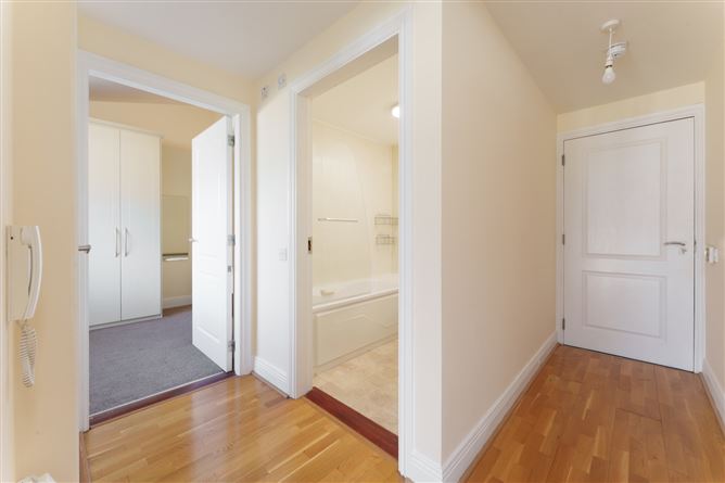 50 Hunters Hall, Hunters Place, Hunters Wood, Dublin 24, Co. Dublin