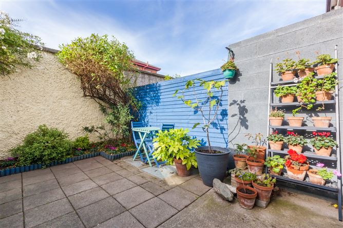 8 Temple Court, Palatine Square, Stoneybatter, Dublin 7