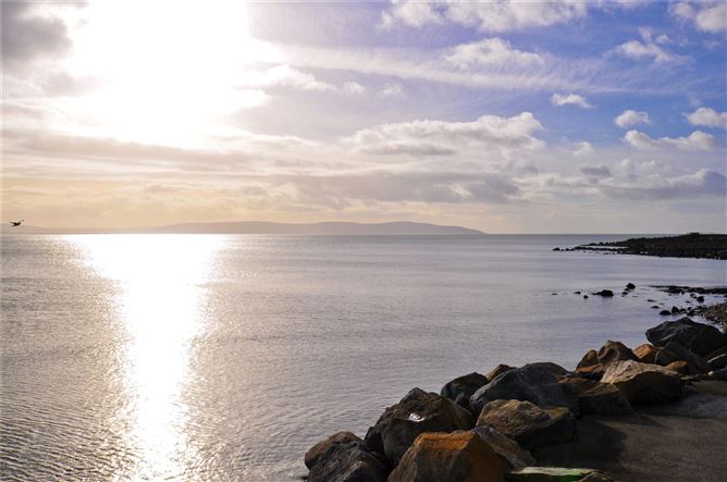 1 Beachmount House, 164 Upper Salthill Road, Salthill, Galway
