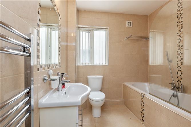 45 Charlestown Park, Finglas, Dublin 11
