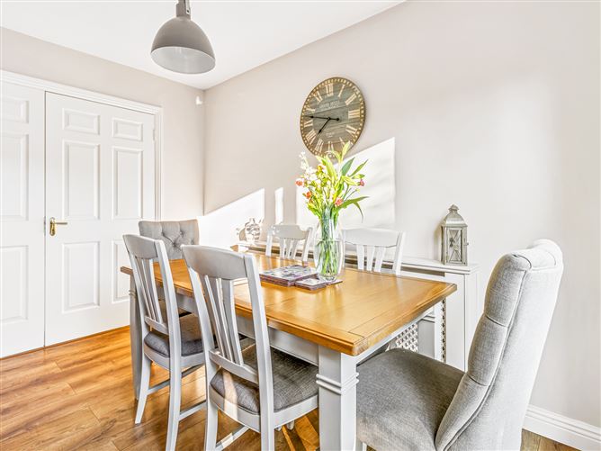 17 Liffey Mill Avenue, Athgarvan, Kildare