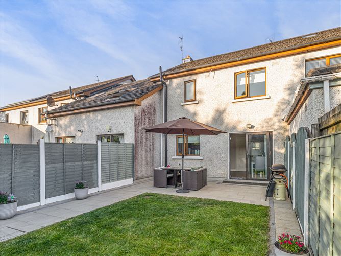 17 Liffey Mill Avenue, Athgarvan, Kildare