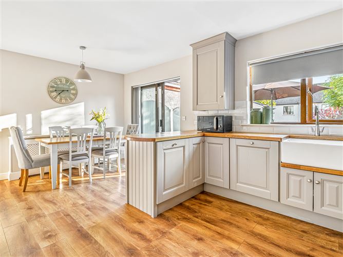 17 Liffey Mill Avenue, Athgarvan, Kildare