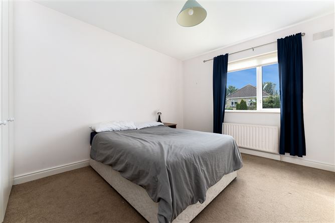 11 Wood Dale Crescent, Ballycullen,   Dublin 24