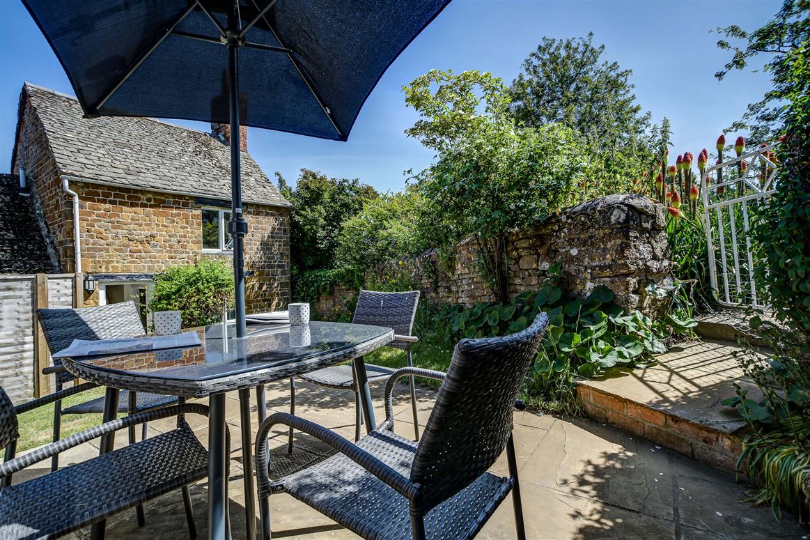 The Morris Dancer,Adderbury,Oxfordshire,United Kingdom