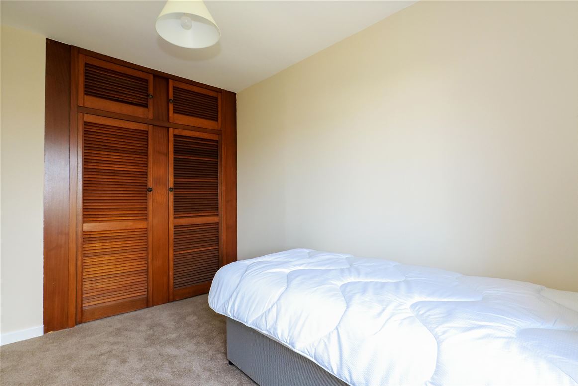 53 Cruachan Park, Rahoon, Galway