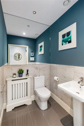 Photo 10 of 25 — 25 Diswellstown Manor, Castleknock, Dublin 15