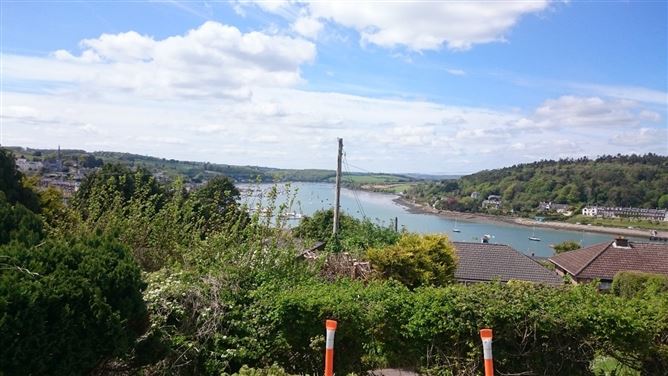 Graball Bay Road, Crosshaven, Cork