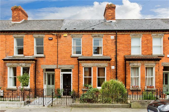 15 Adelaide Terrace, Kilmainham, Dublin 8, D08 XKP1