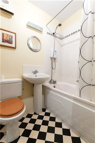6 Clearwater Cove, Old DunLeary Road, Dun Laoghaire, Co. Dublin