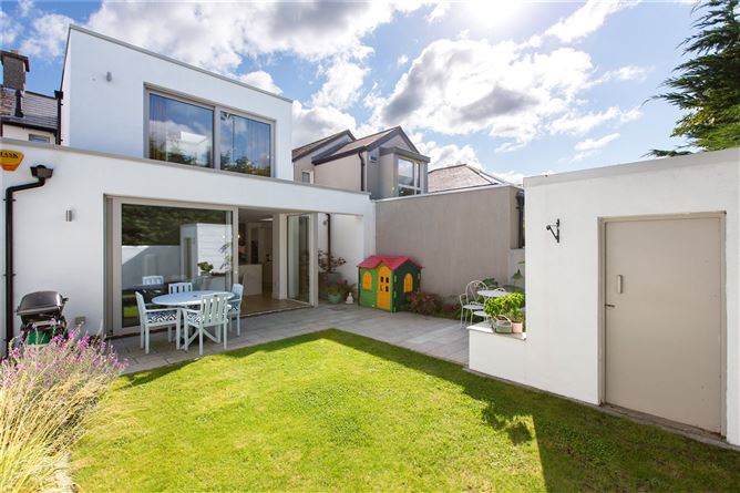 12 Derrynane Gardens, Sandymount, Dublin 4