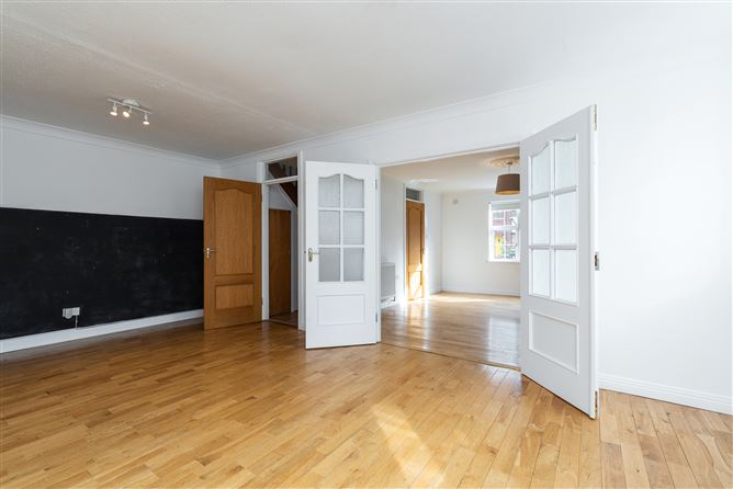 8 Sandymount Court, Sandymount, Dublin 4