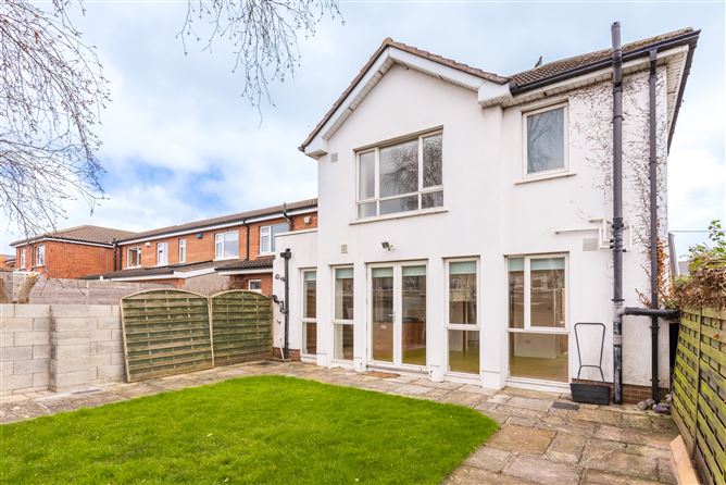 8 Sandymount Court, Sandymount, Dublin 4