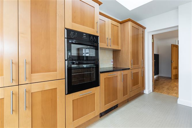 8 Sandymount Court, Sandymount, Dublin 4