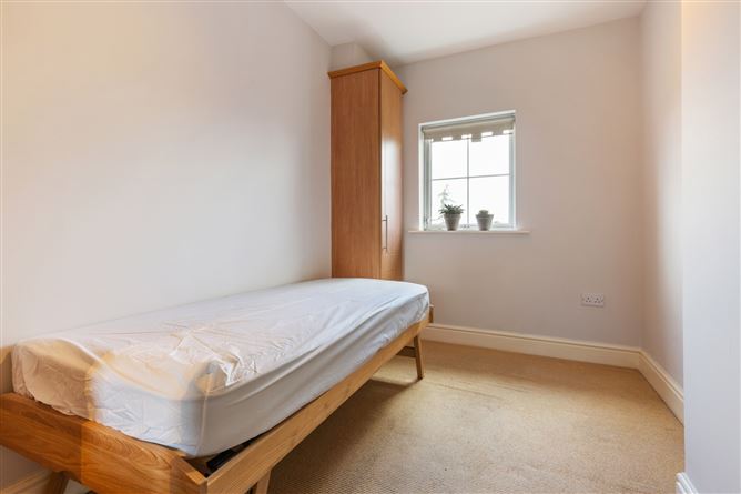 206 The Ash, Charleville Square, Rathfarnham, Dublin 14
