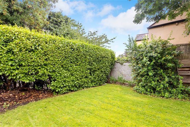 15 Alexandra Court, Dundrum,   Dublin 14
