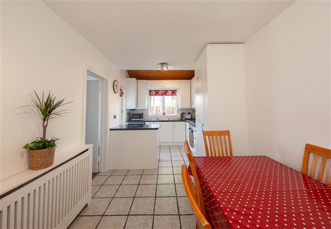 7 Manorfields Dale, Castaheany, Clonee, Dublin 15