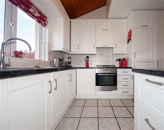 7 Manorfields Dale, Castaheany, Clonee, Dublin 15