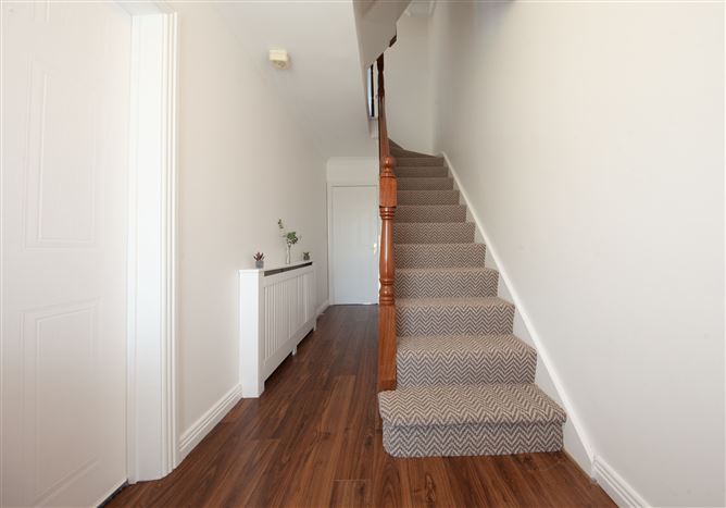 7 Manorfields Dale, Castaheany, Clonee, Dublin 15