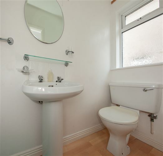7 Manorfields Dale, Castaheany, Clonee, Dublin 15
