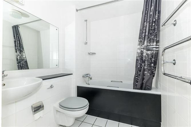 16 The Kilmore, Santry, Dublin 9
