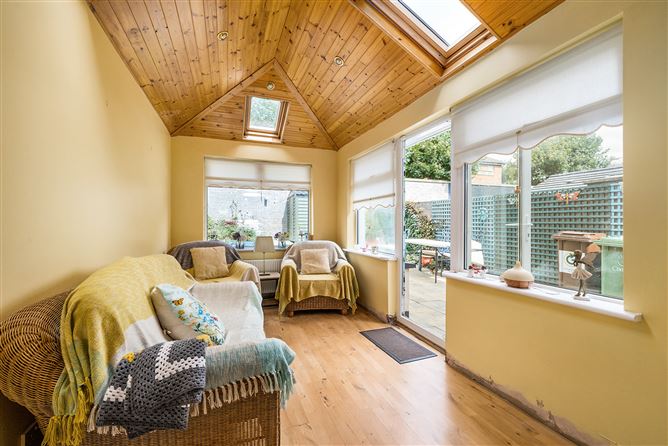 10 Meadowview, Sarsfield Road, Inchicore, Dublin 8