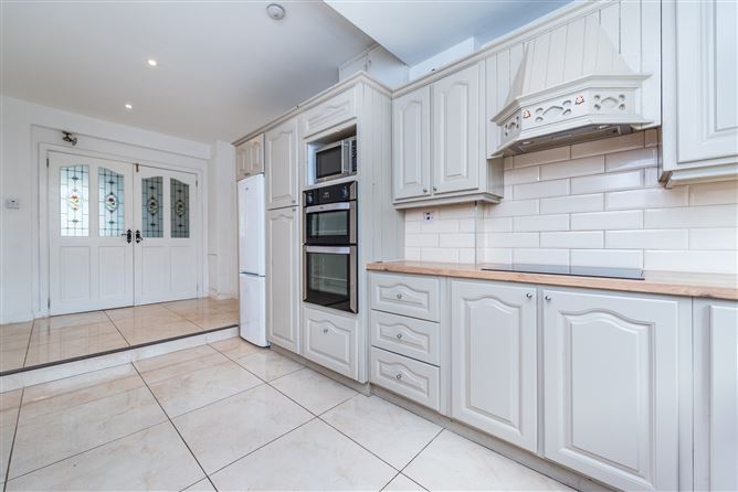 ERRIGAL’ 7 Hawthorn Close, Newbridge, Kildare